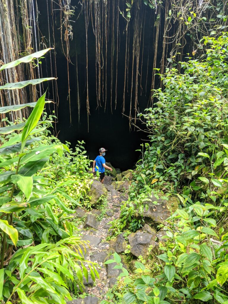 kaumana-cave